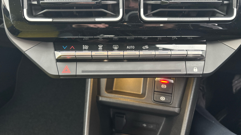 Renault 5 110kW Iconic Five Comfort Range 52kWh 5dr Auto Electric Hatchback